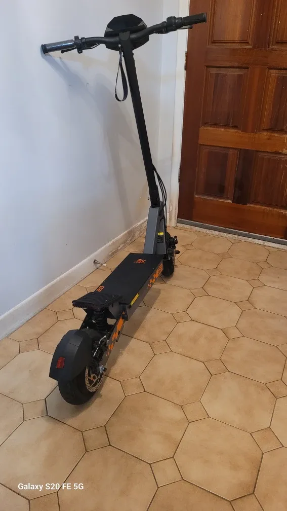 Kukirin G2 Electric Scooter image indicator(2)