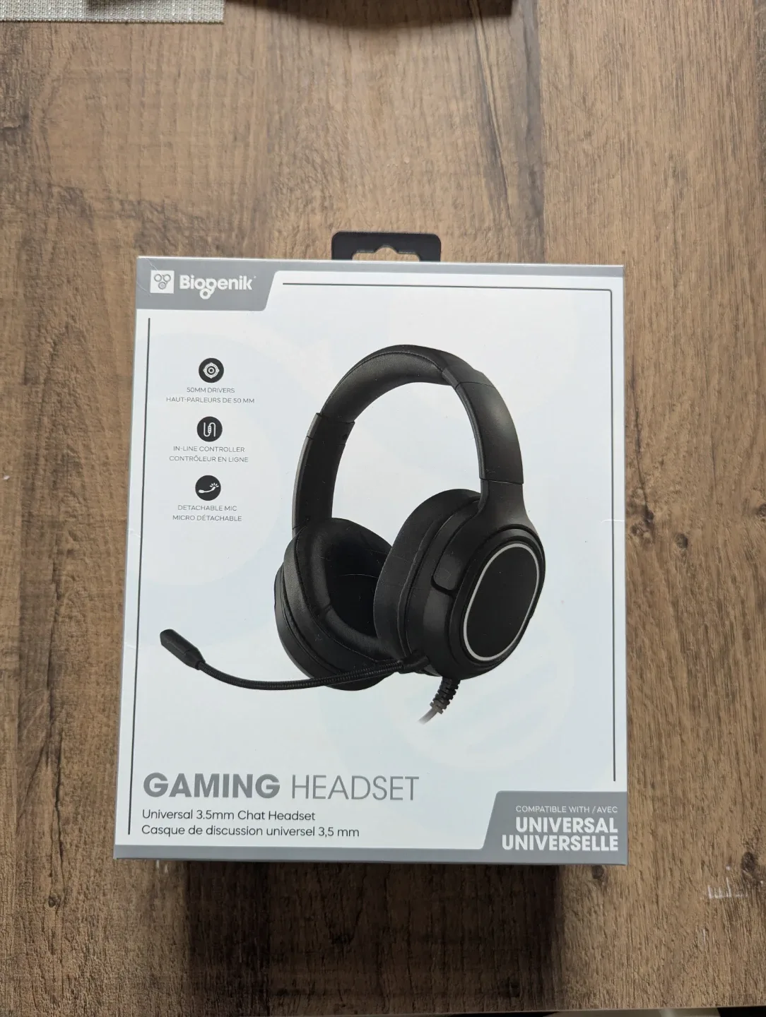 Universal gaming headset