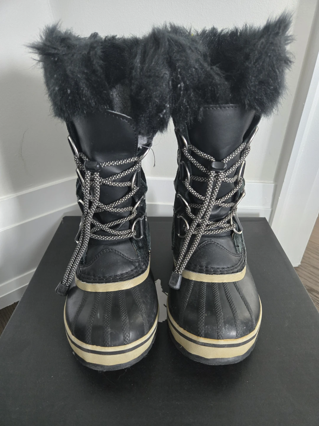 Sorel Youth Joan of Arctic Boots - Size 2 - Black - photo 3