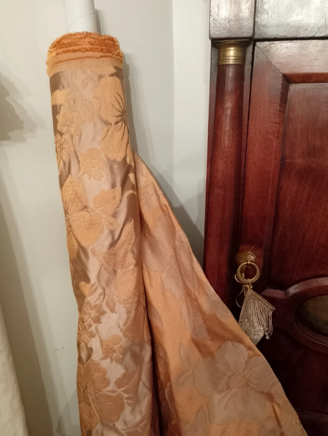 Floral Patterned Fabric Roll