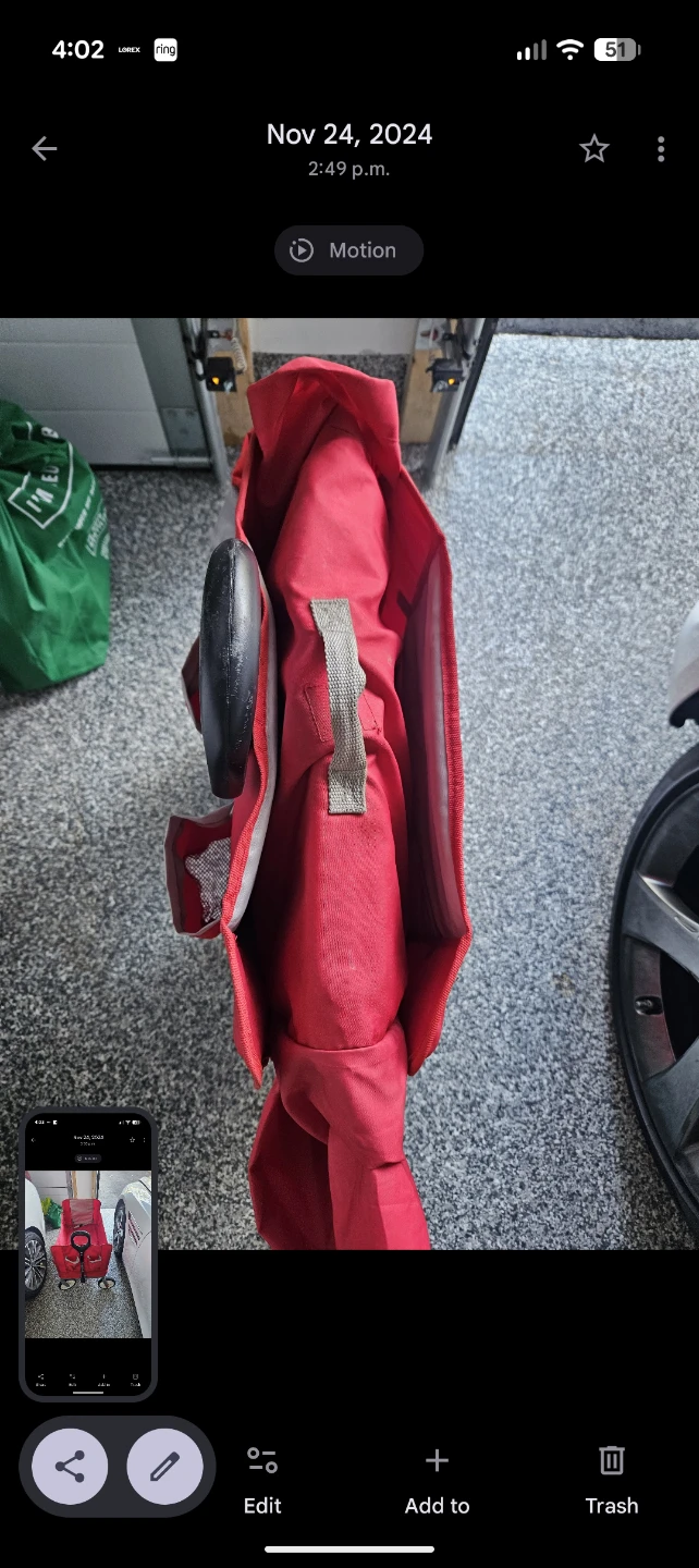 Radio Flyer Red Folding Wagon - photo 2
