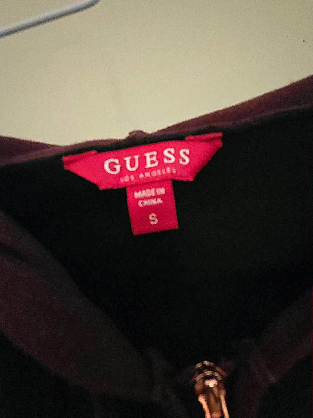 Ladies Lightweight Cardigan Style Sweater - Guess image indicator(4)