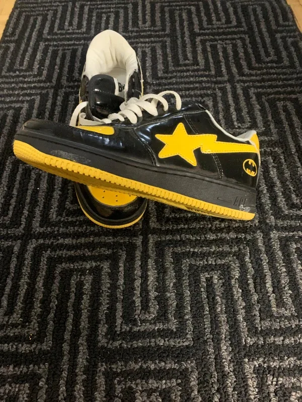BAPE x Batman Bapesta Sneakers - Black/Yellow image indicator(2)