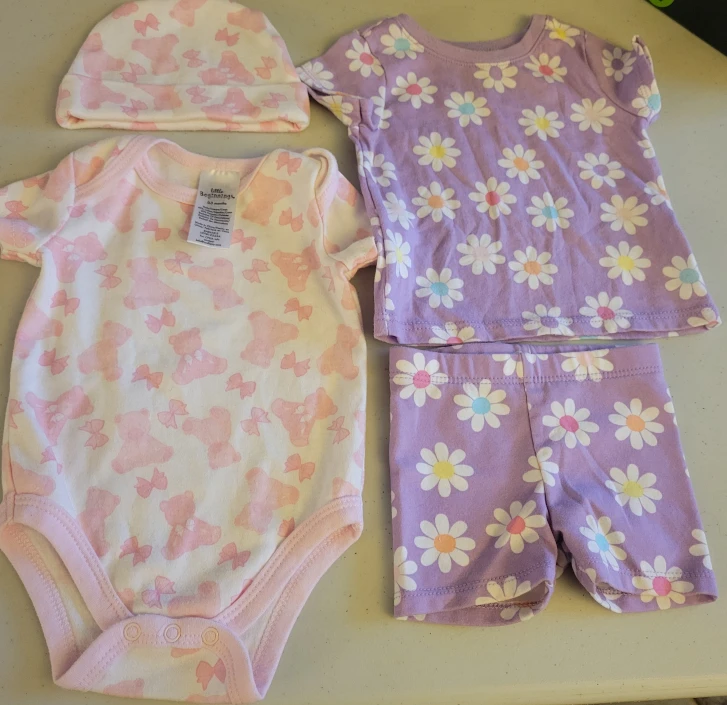 Little Beginnings  Baby Outfit 0-3mo