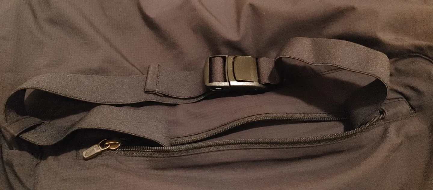 Nike lightweight Running Jacket - Size XS image indicator(3)