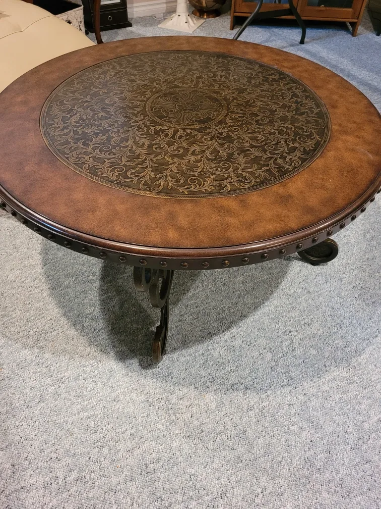 Round Coffee Table - Brown & Black and end table