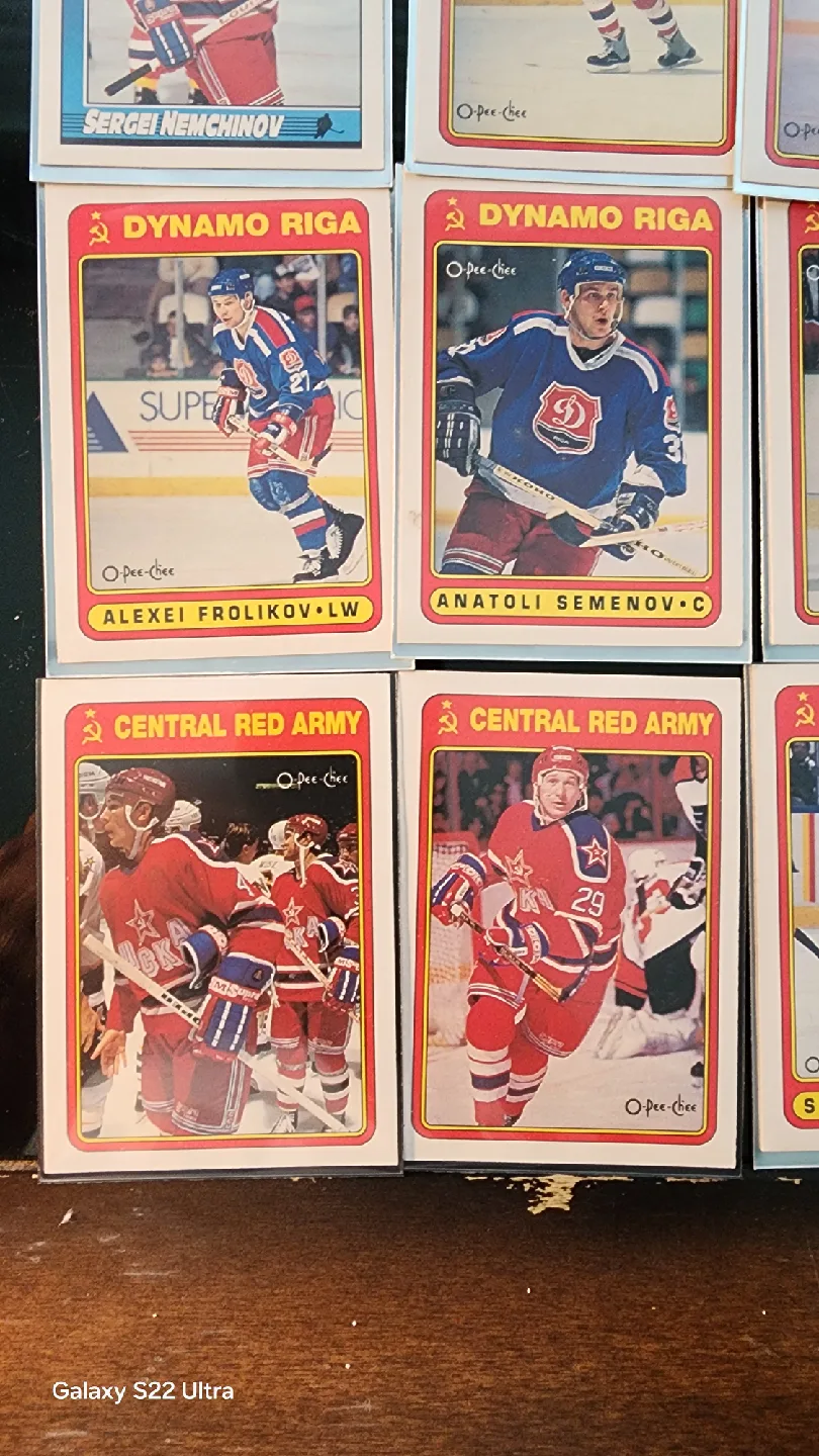 Vintage O-Pee-Chee Soviet Hockey Cards image indicator(2)