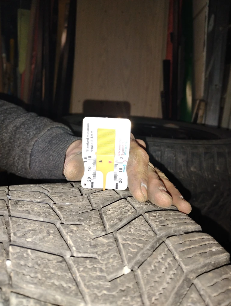 2 Continental WinterContact SI 205/55 R16 Tires - photo 2