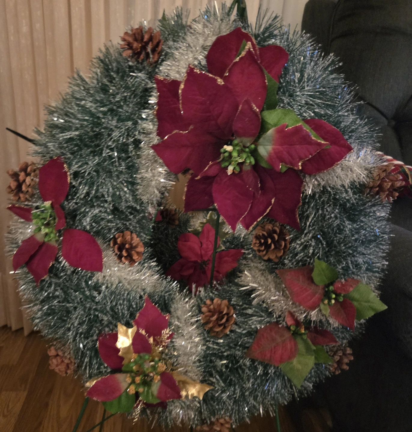 Christmas Wreath with Poinsettias & Pine Cones