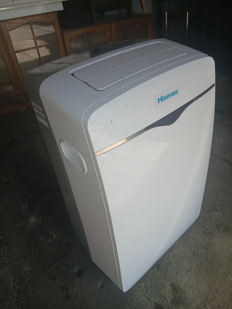 Hisense Portable Air Conditioner - 12000 BTU - photo 3