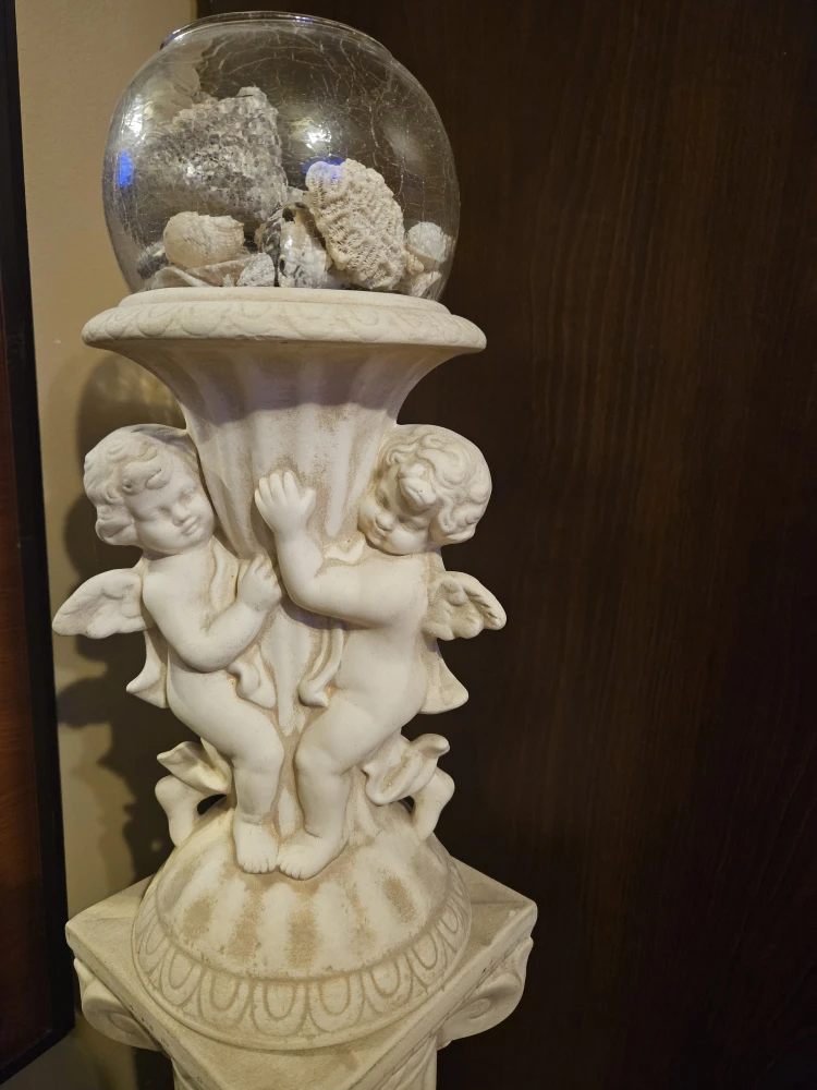 Angel Statue Pedestal Plant Stand - photo 3