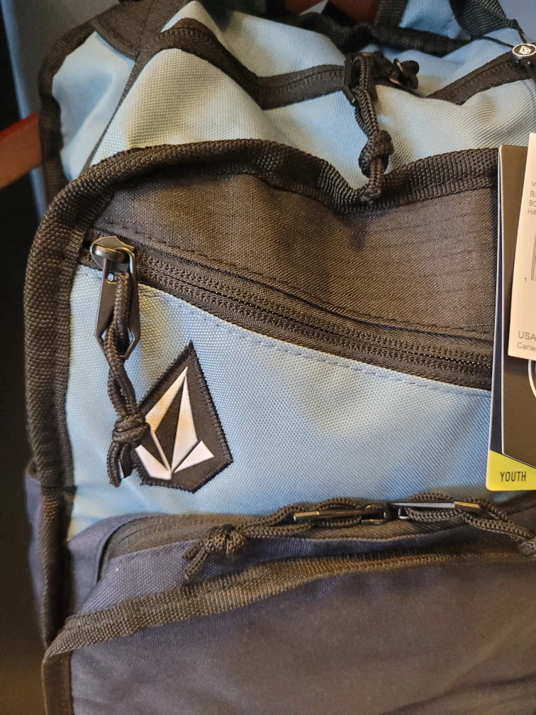 Volcom Backpacks (Youth) - NEW!!! - photo 3