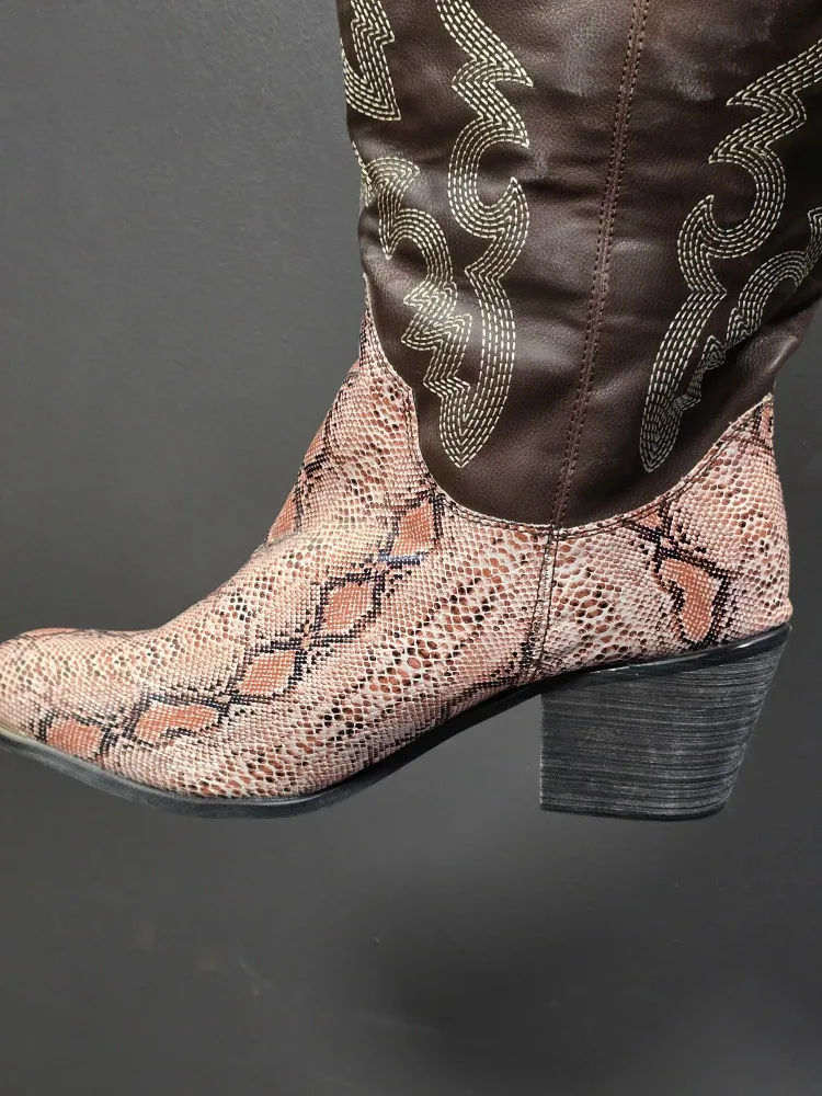 Cowboy Boots, Size 46