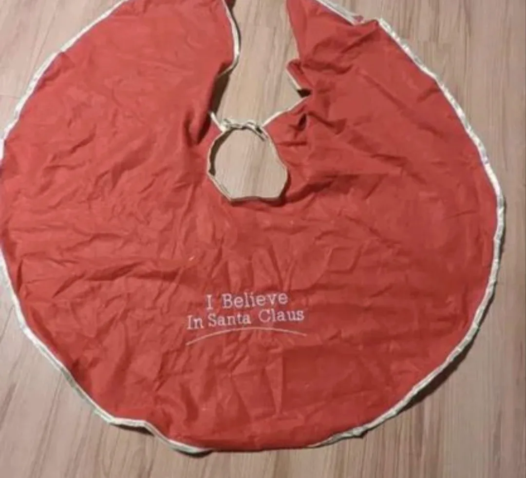 Christmas Tree Skirt - I Believe in Santa Claus