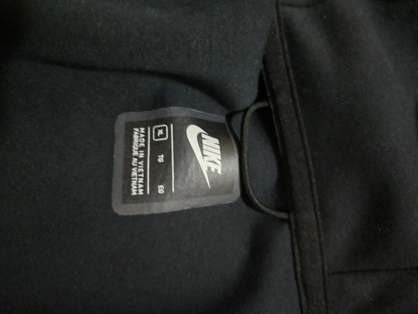 Nike Tech Fleece  Black Hoodie & Pants Set image indicator(2)