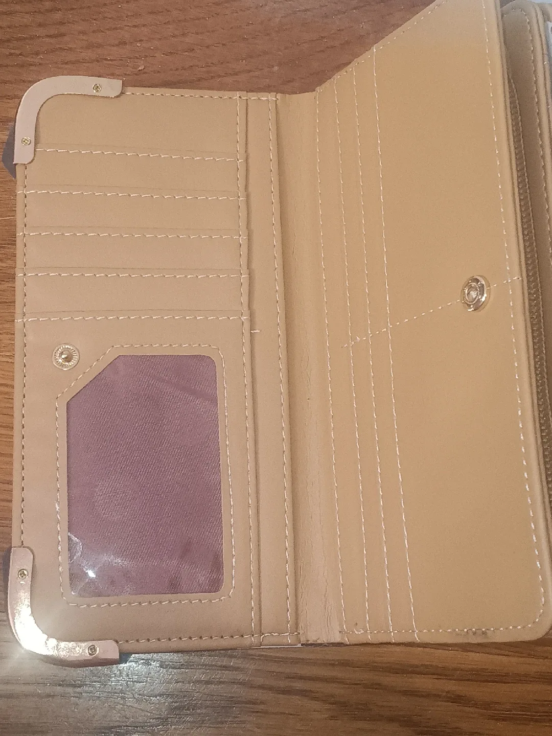 Iconic Bags Wallet image indicator(2)