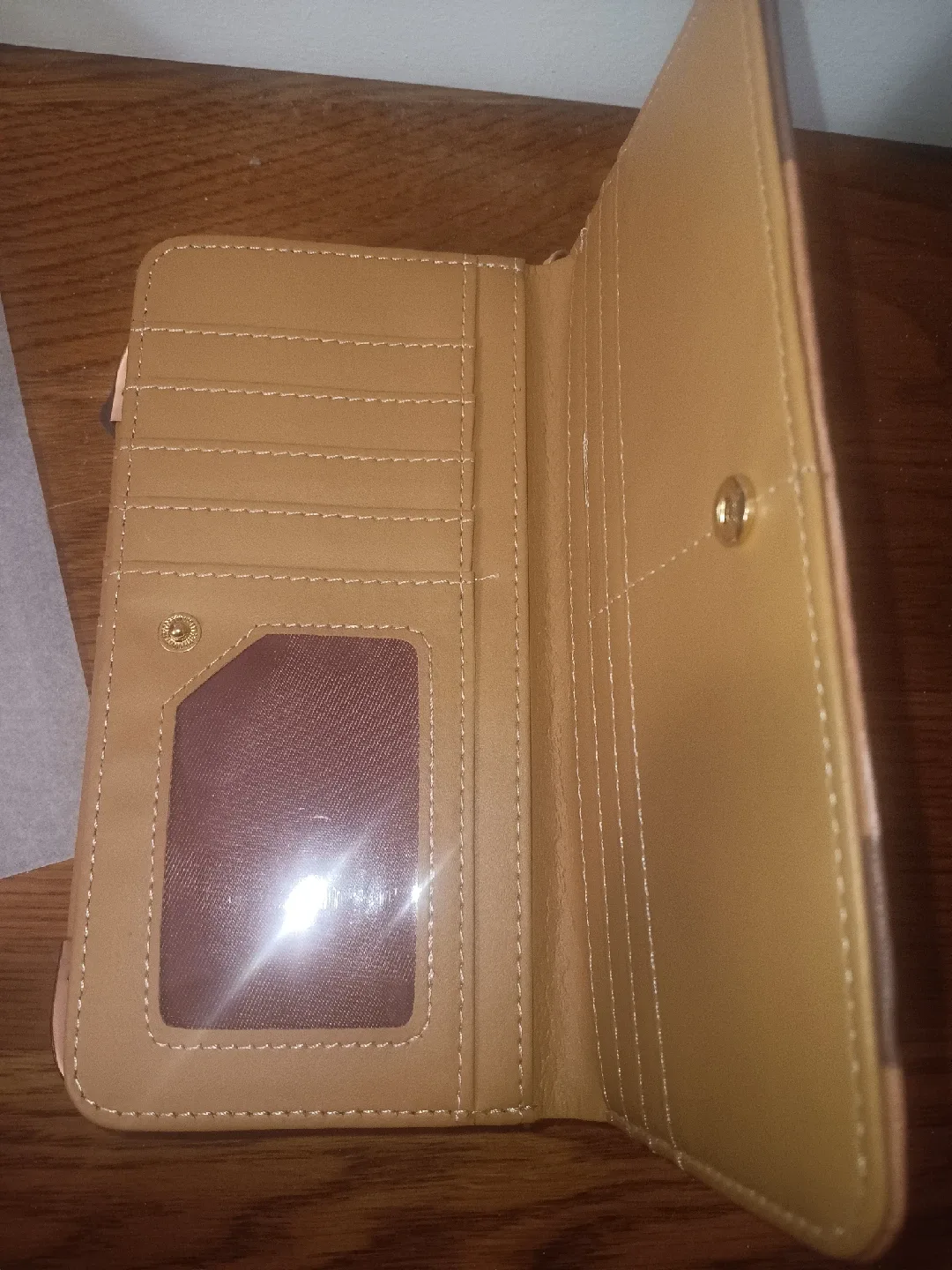 Iconic Bags Wallet image indicator(4)