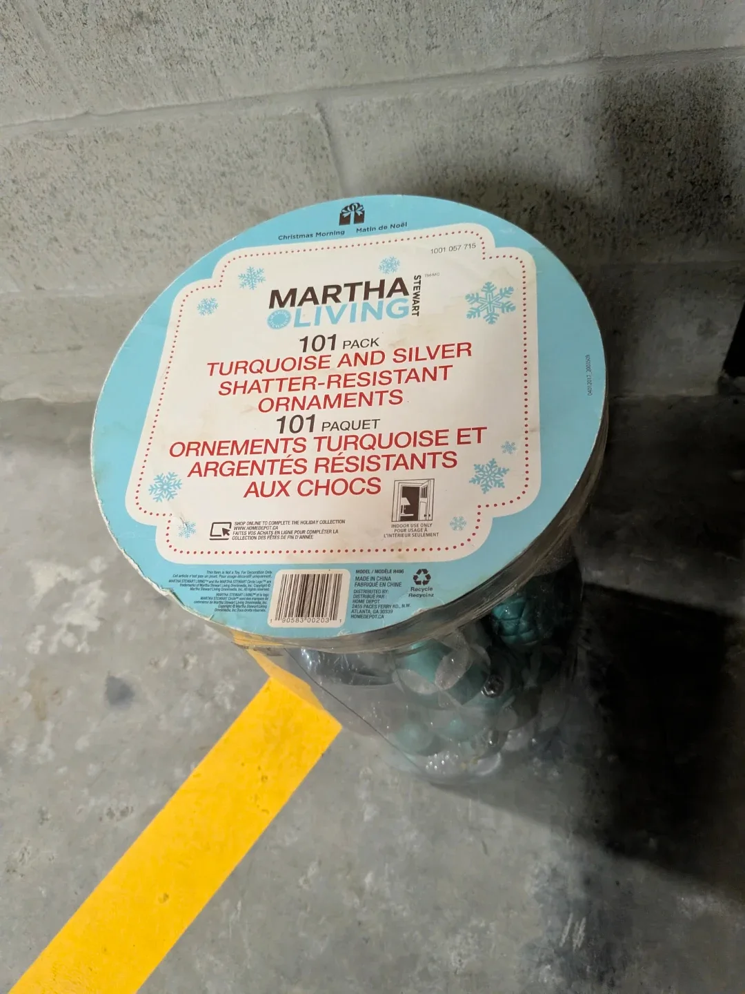 6ft Pre-Lit Artificial Christmas Tree with ornaments image indicator(5)