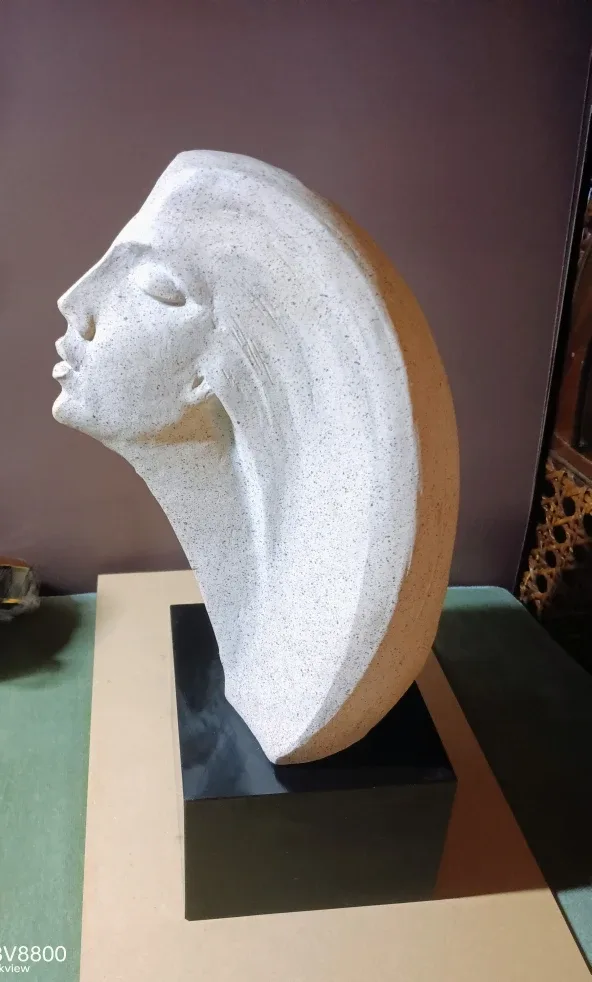 Austin Prod Inc 1980 Sculpture