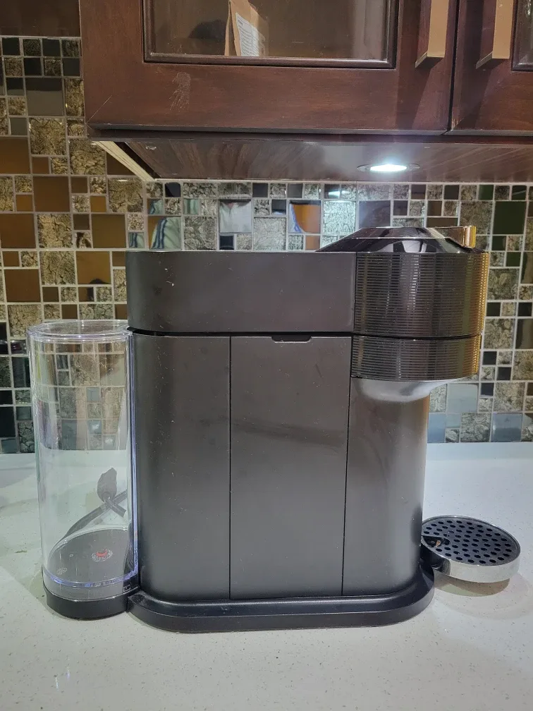 Nespresso Vertuo Next Coffee Machine by Breville