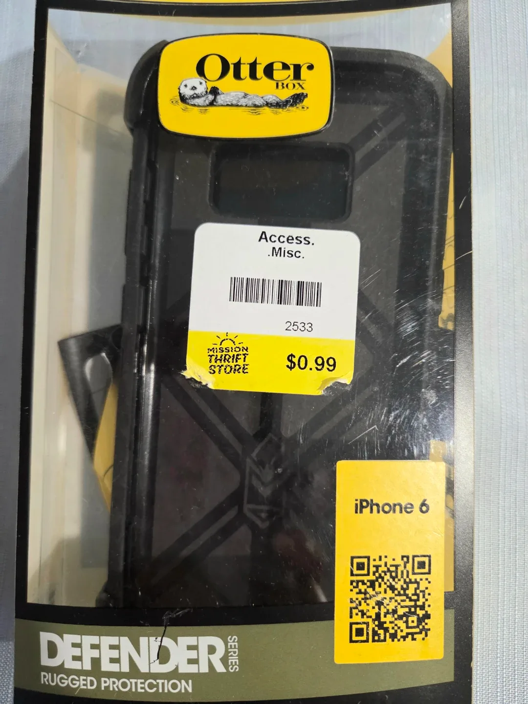 OtterBox Defender Series iPhone 6 Case.