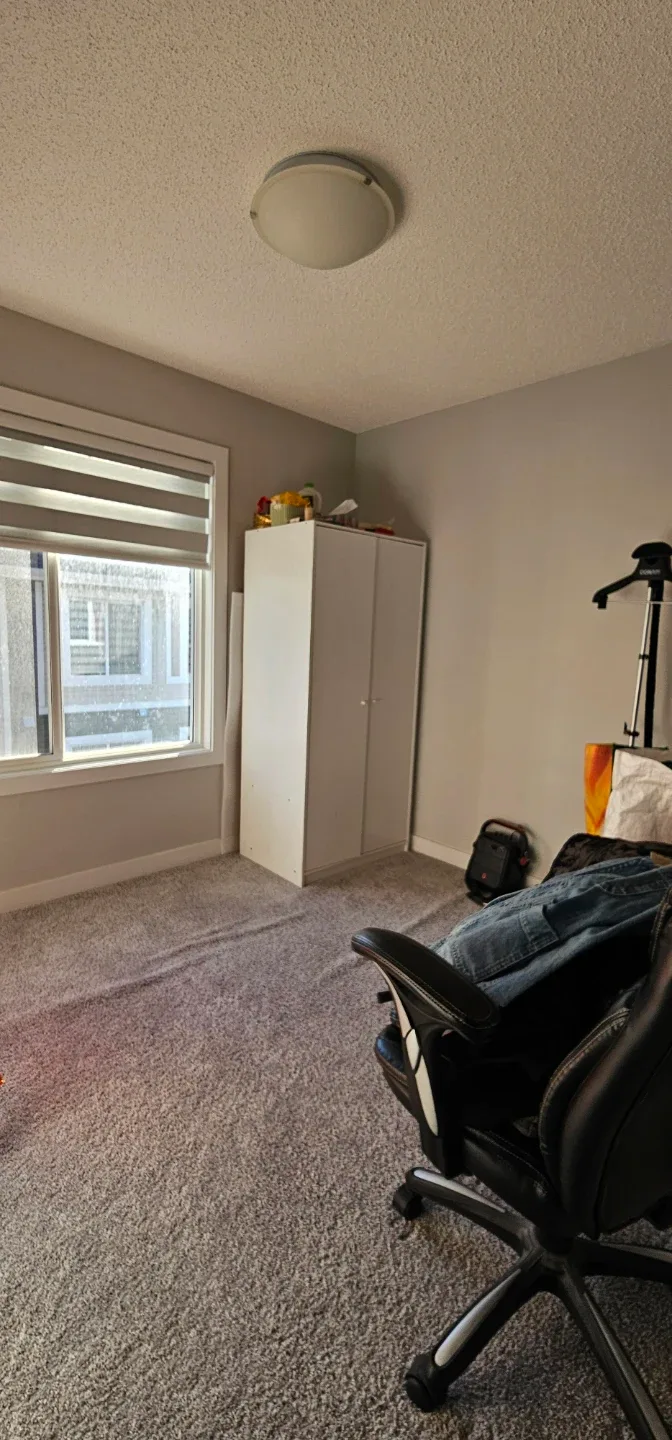 Townhouse for Rent – 3 Bedrooms + 2½ Baths image indicator(9)