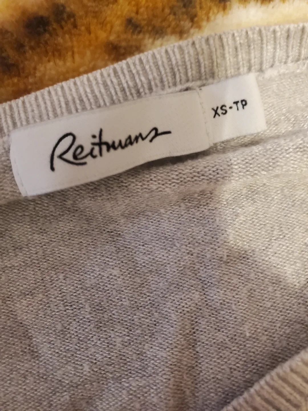 Reitmans Grey Sweater - XS image indicator(2)