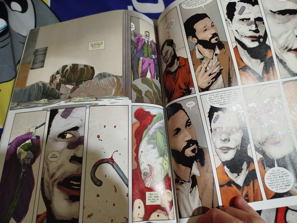 Joker: Killer Smile Book One - photo 4