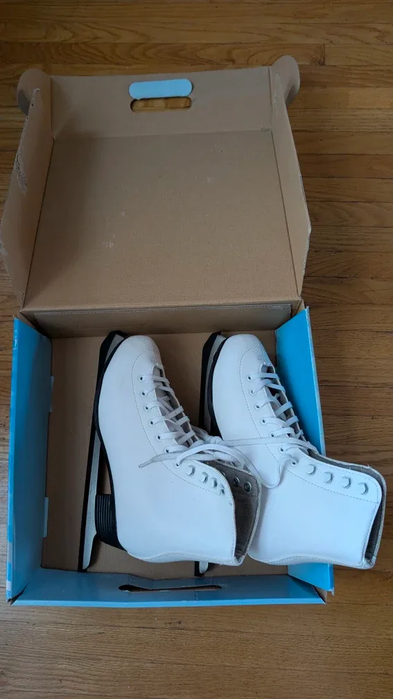 Dream H11VFGS White Ice Skates - Size 7 (Ladies) image indicator(5)