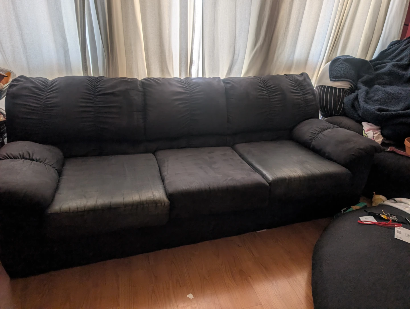 Black 3-Seater Sofa - Used Condition - photo 2
