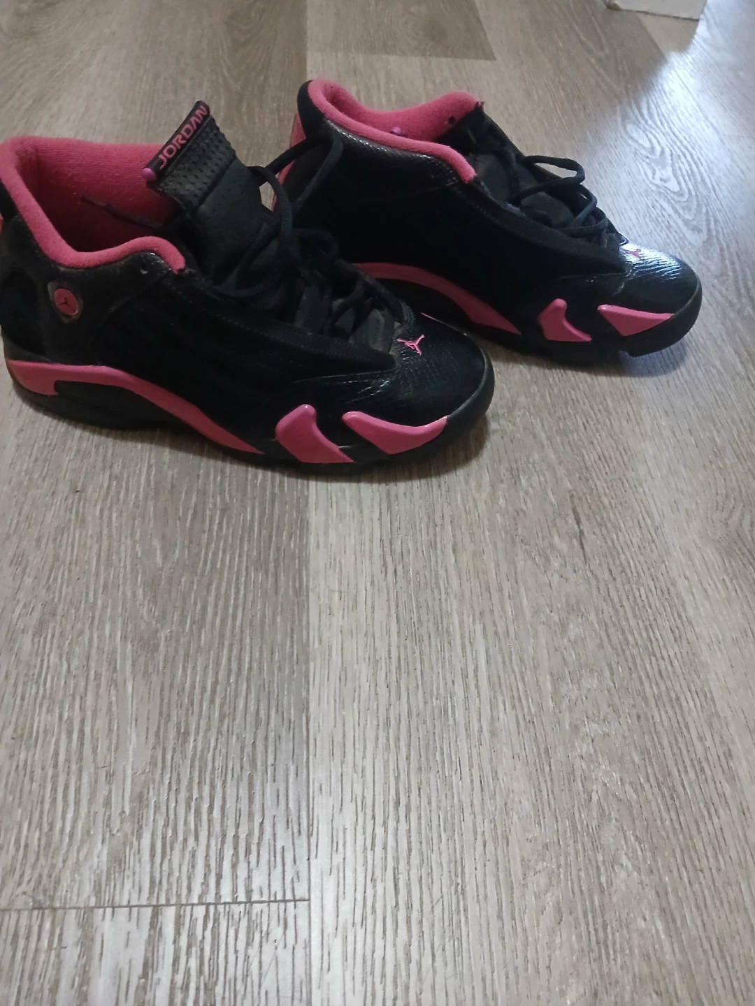 Jordan 14 Retro Black/Pink (Size 6)