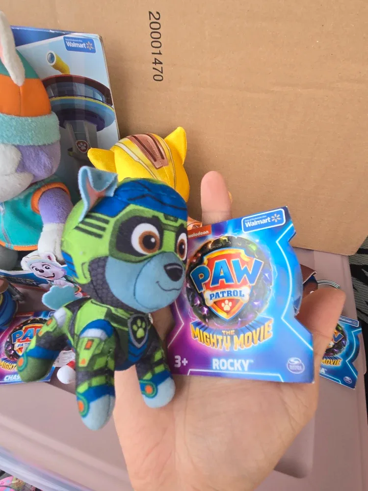 6 Brand new misc paw patrol plush stuffy toy lot. image indicator(6)