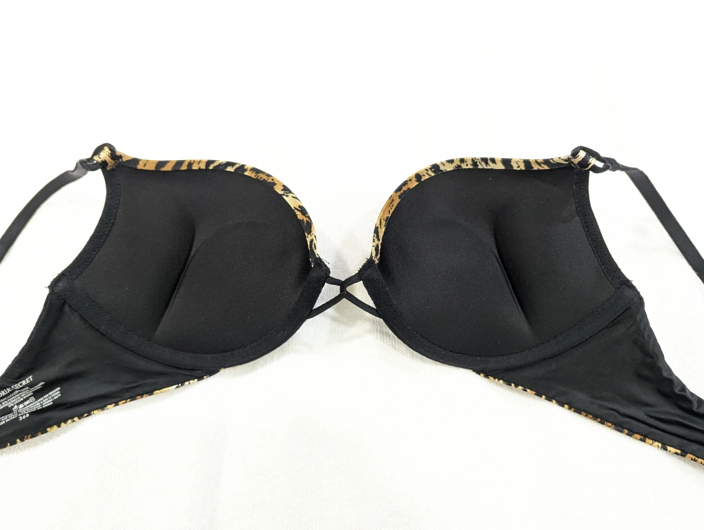 Victoria's Secret Bombshell Plunge Bra 36B - photo 4