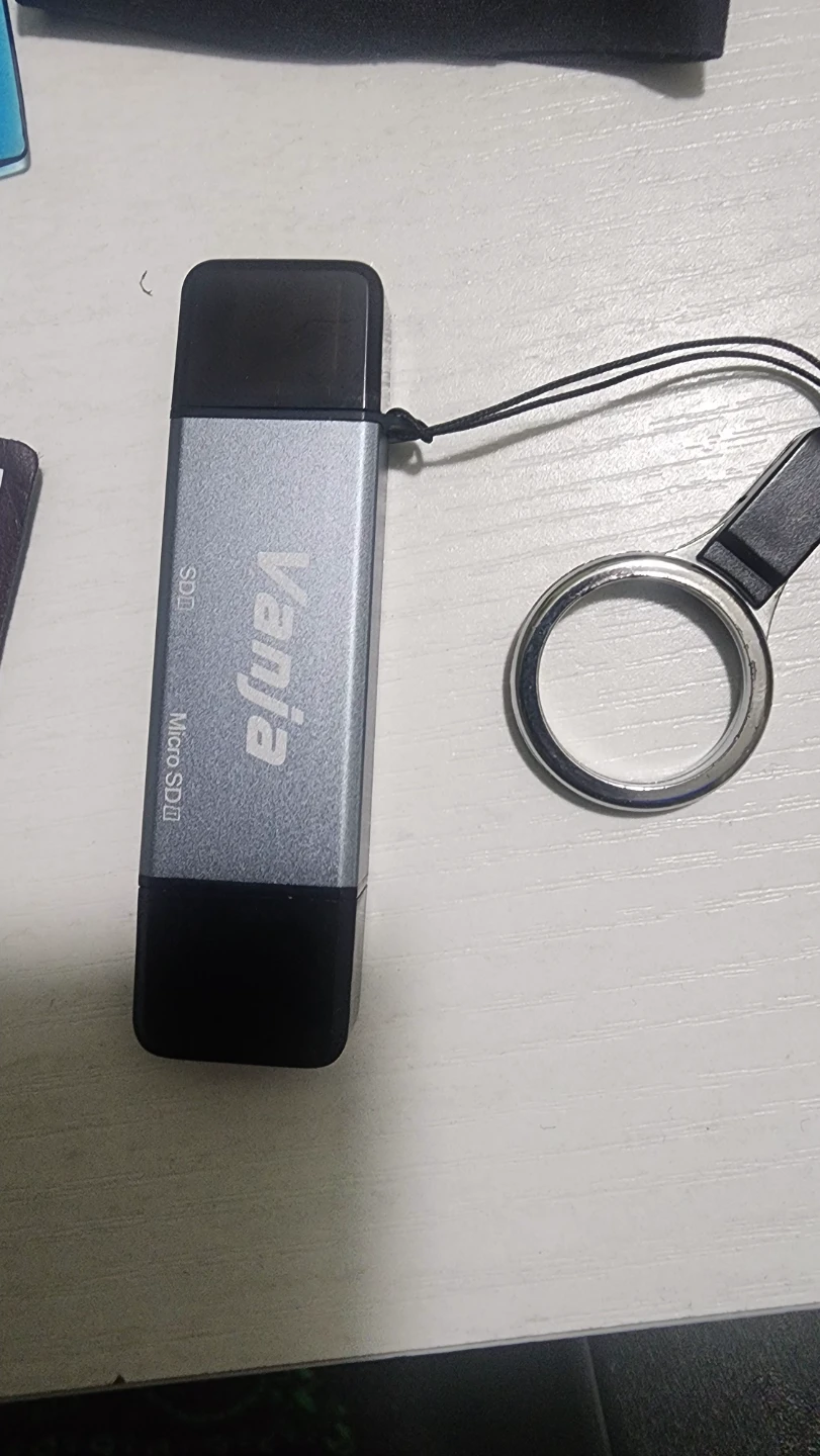 Vanjia 3-in-1 Memory Card Reader - USB C/Micro USB/USB - photo 2