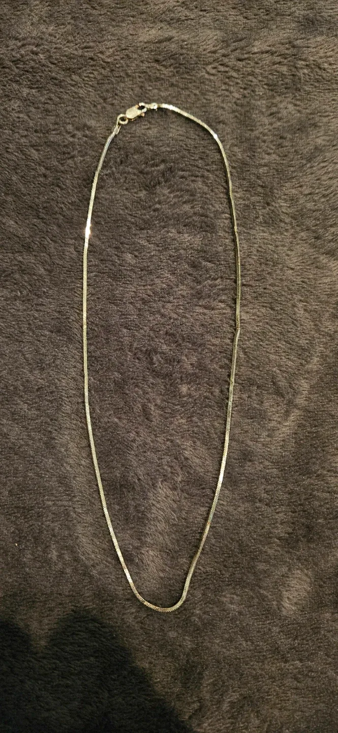 Silver Chain Necklace thumbnail