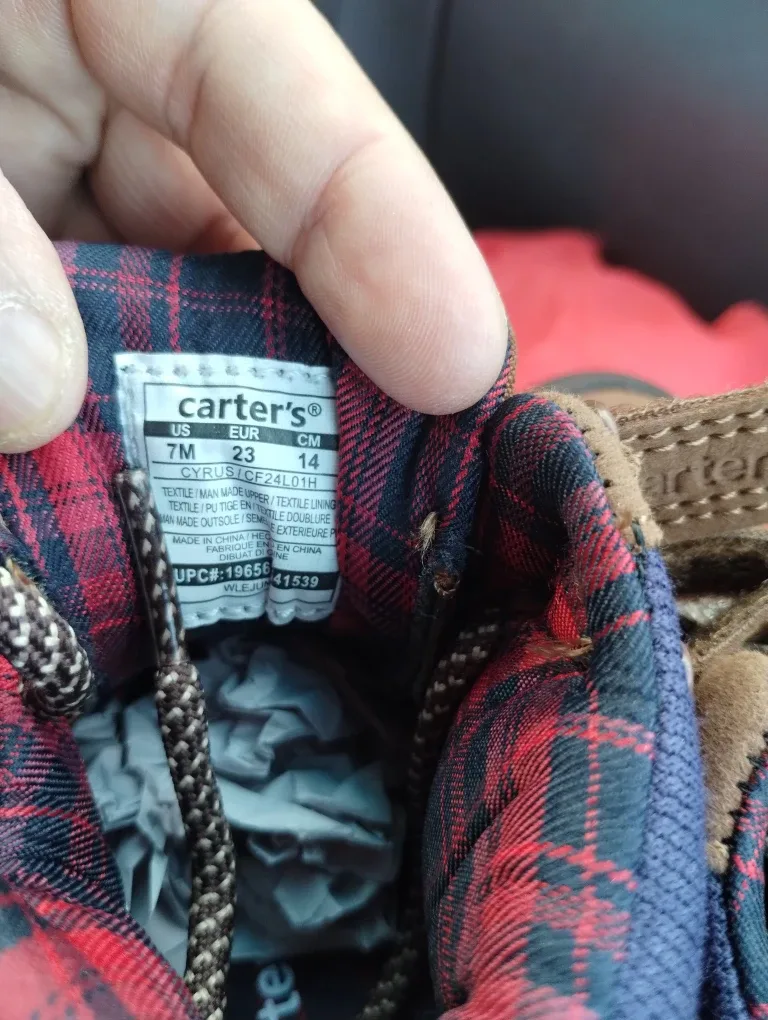 Carter's Toddler Boots - Size 7 toddler image indicator(6)