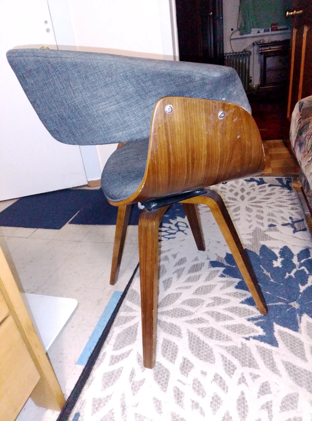 Mid-Century Modern Style Accent Chair - Gray 🥕 image indicator(4)