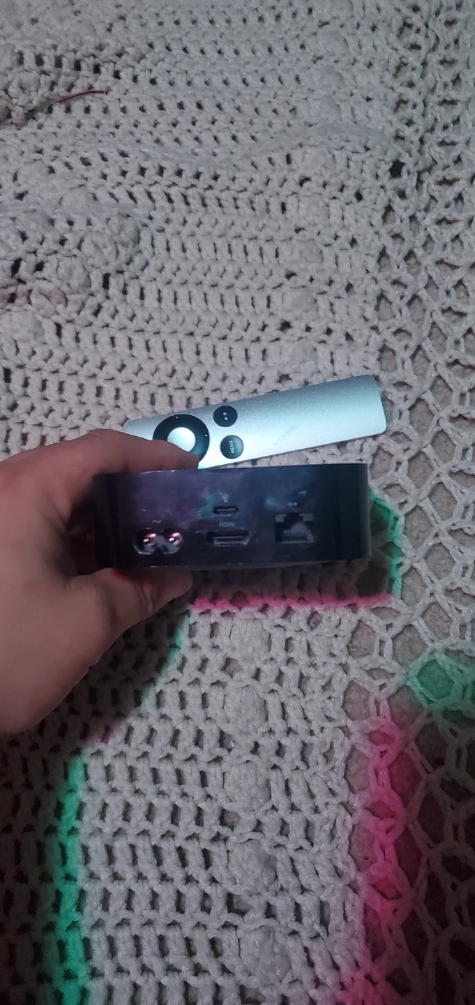 Apple TV with Remote - photo 2