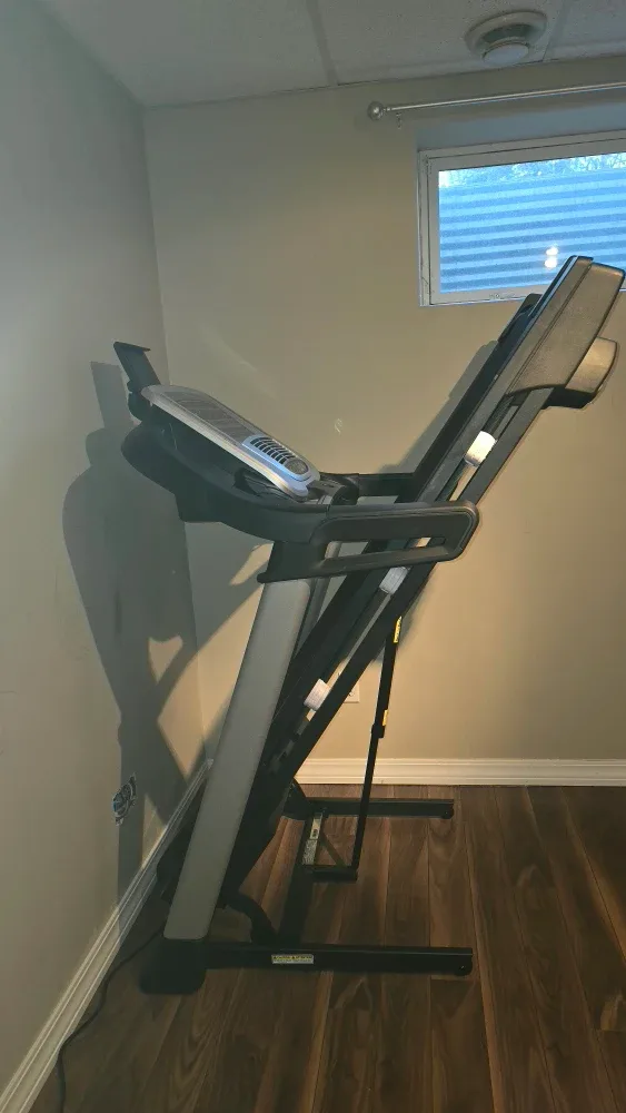 NordicTrack C700 Treadmill