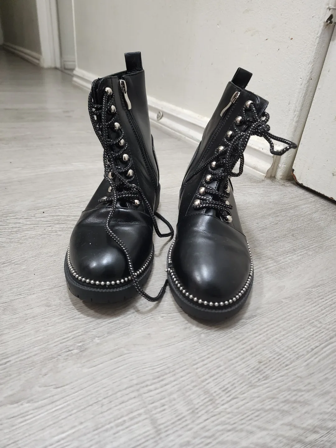 Black Lace-Up Ankle Boots - Size 38 image indicator(3)