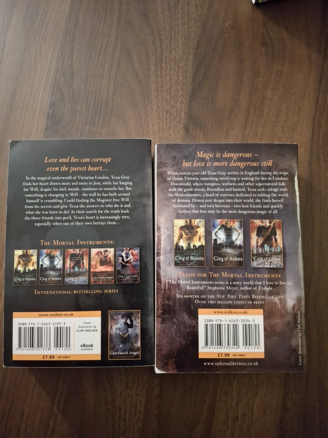 Clockwork Angel & Clockwork Prince by Cassandra Clare, book - photo 2