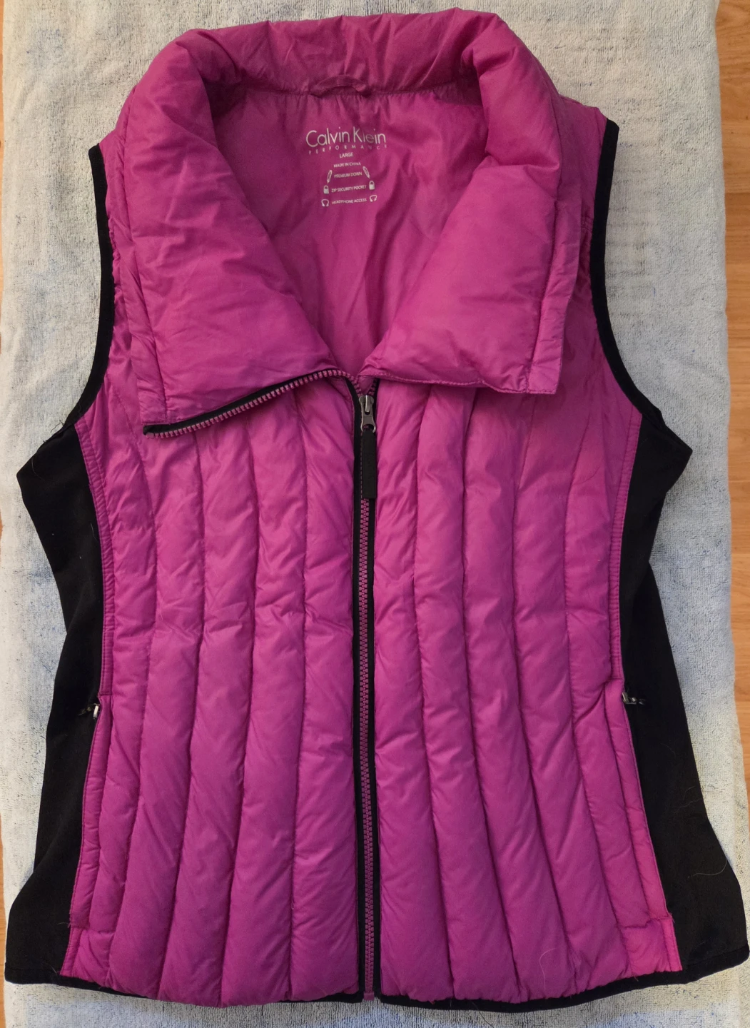 Calvin Klein Puffer Performance Vest - Size Large - photo 2