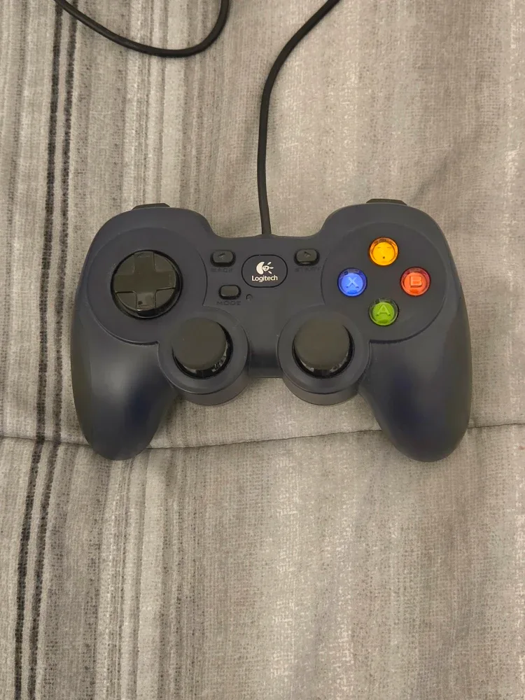 Logitech PC Gaming Controller