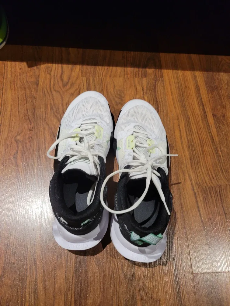 Nike Giannis Immortality 3 Basketball Shoes image indicator(4)