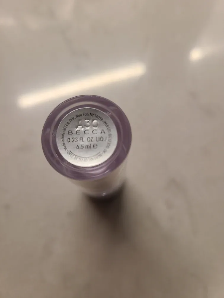 Becca Zero No Pigment Glass Highlighter image indicator(3)