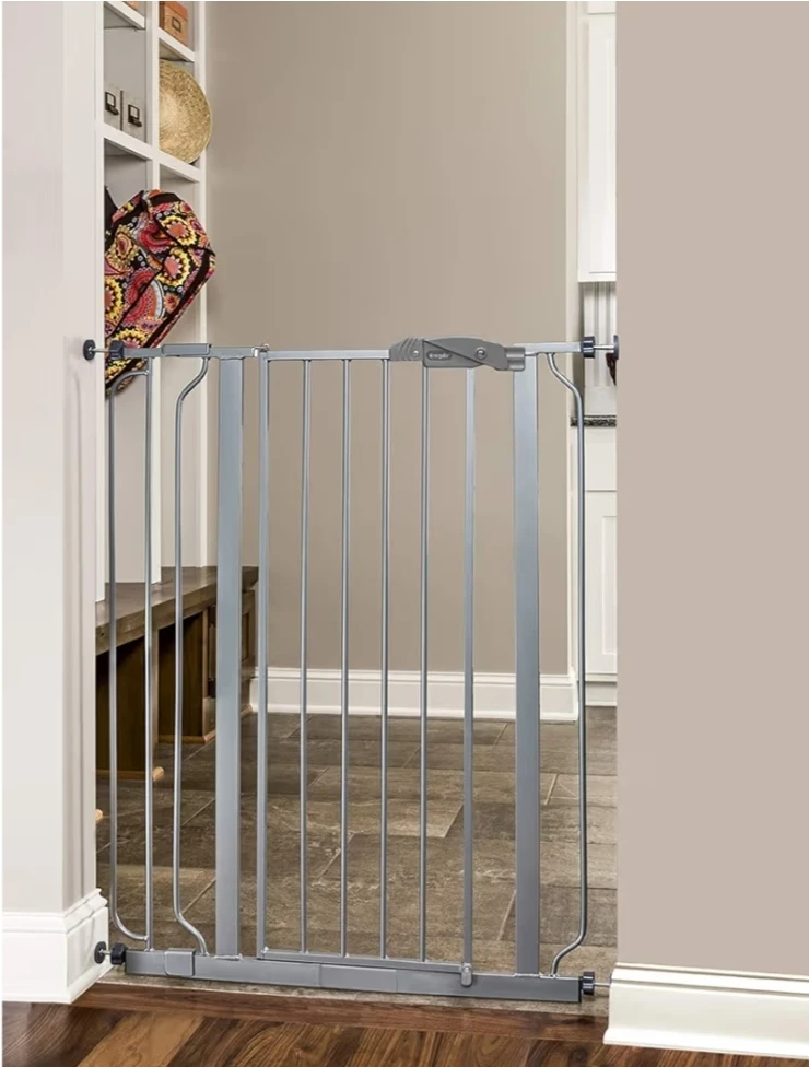 Evenflo Platinum Metal Walk-Thru Gate