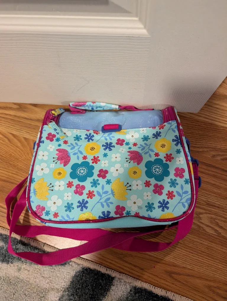 Disney Frozen Lunch Bag - New with Tags! image indicator(3)