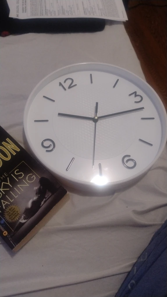 White Wall Clock - photo 4
