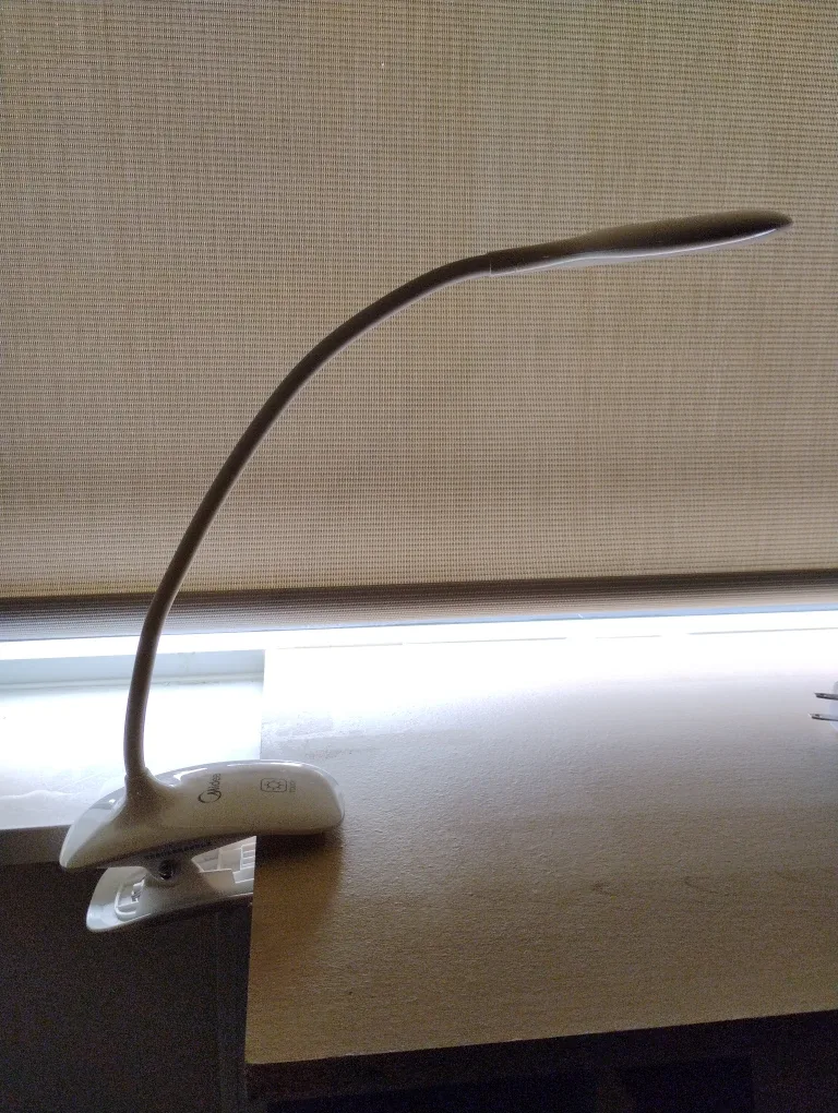 Cute little bedside Light image indicator(3)