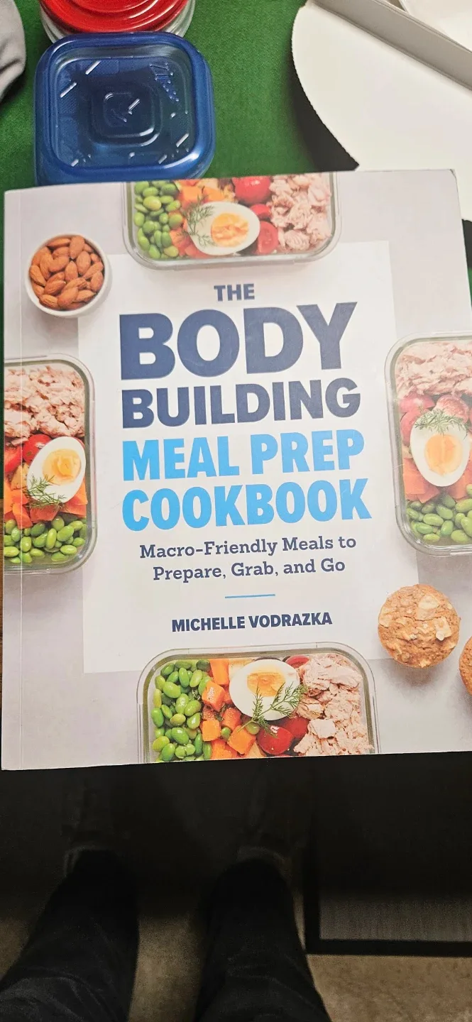 Cookbook Bundle: Bodybuilding, Veg, Clean Eating image indicator(4)